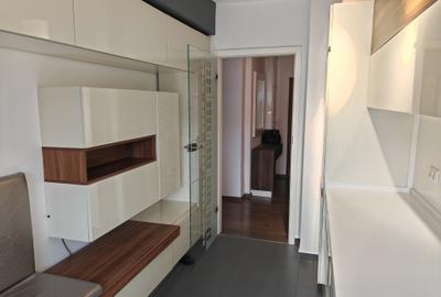 Apartament 4 camere confort sporit, mobilat si utilat modern zona Centrul Civic - 14