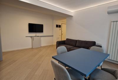 Apartament cu 2 camere semidecomandat, mobilat în Pipera