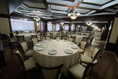Afacere la cheie, 650 mp, zona Hipodrom - 3