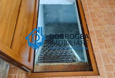 CATALOI- CASA 4 CAMERE , SUPRAFATA TOTALA 200 MP , TEREREN 1962 MP - 8