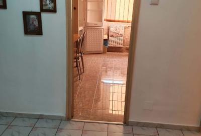 Apartament decomandat, 3 camere, Calea București- Mall - 9