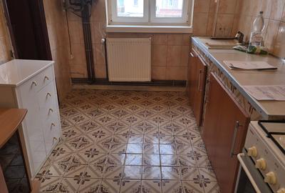 Vand apartament 3 camere cu intrari separate in Deva, zona Minerului, - 4