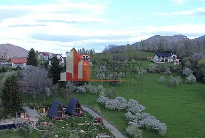 2  A-Frame | Bran Sohodol| 2 cabane | Teren 3.812 mp | Operațional | - 18