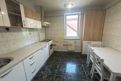 Apartament 3 camere DECOMANDAT + GARAJ opțional, Str. Cremenea - 7