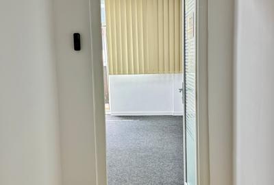 Unirii - magazinul  Zepter, 2 birouri, intr-o cladire exclusiv de Birouri - 12