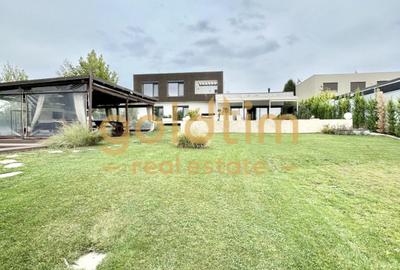 VILA SUPERBA/MOBILATA/UTILATA/PISCINA/CURTE 3000 MP/IESIRE LA LAC - 2