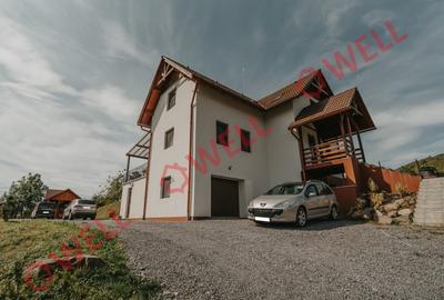 DE VÂNZARE CASĂ FAMILIALĂ, SOVATA - 1