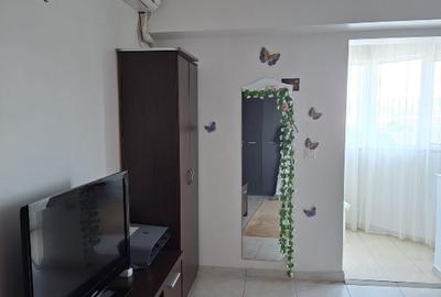 Apartament o camera - zona Nicolina 2 - 8