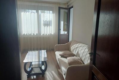 Inchiriere apartament 3 camere Ultracentral - 1