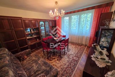 Apartament 3  camere decomandat ETAJ 1 - 2
