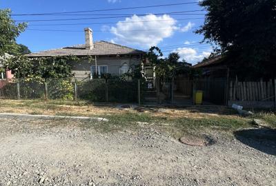 TUZLA | CASA 4 CAMERE | PARTEA CU MAREA - 1