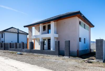 Casă nouă în Cristian Brasov–teren 497 mp, posibilitate personalizare interioare - 1