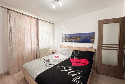 Apartament 3 camere, centrala proprie, mobilat, Micro 6, Hunedoara - 4