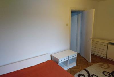 Inchiriez apartament 3 camere zona Cantemir , persoana fizica - 16