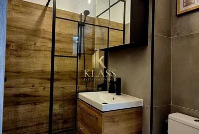 Apartament cu 2 camere semidecomandat, mobilat în Victoriei