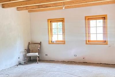 CHIUZBAIA 2CABANE cu teren de aprox. 70ari ! - 3