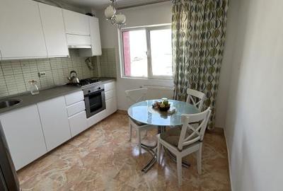Apartament cu 2 camere decomandat, mobilat în 1 Mai