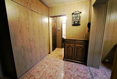 Vanzare Apartament 2 Camere, Decomandat , Micro 12 Targoviste