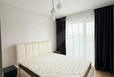 Apartament 2 camere, central Floresti - 11