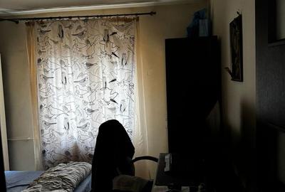 Apartament cu 3 camere , str. Bozieni - 8