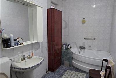 GIROCULUI, CASA 6 CAMERE P+1+pod, 2 BAI, BUCATARIE INCHISA - 8