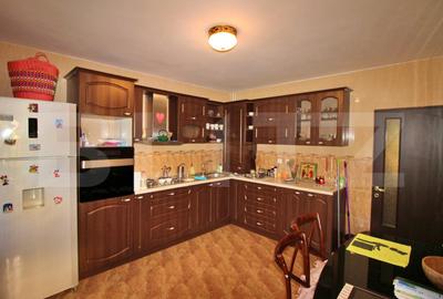 Casa 5 camere + Garaj, anexa si 650 mp - Valea Adanca - 12