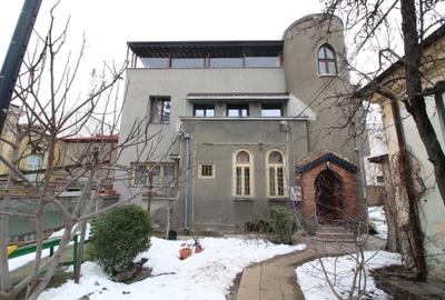 Imobil ultracentral spatios parter+subsol, 155 mp utili - 1