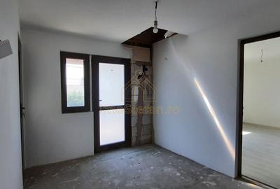 Cumpana Spațiu și curte generoasă! Casa familiei tale! - 15