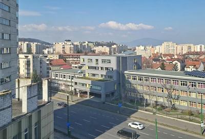 Apartament 2 camere spațios – Centrul Civic - Vedere deosebită - 9