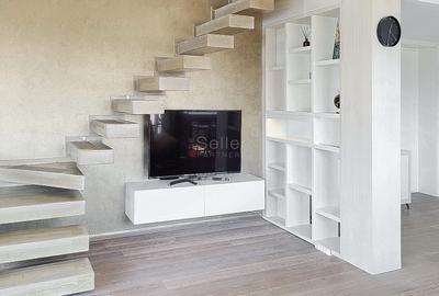 Priveliste Panoramica Spre Oras Si Masivul Tampa - 16