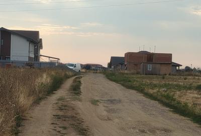 Parcela teren 772 mp ,pe colt, Chisoda, cu utilitati - 1