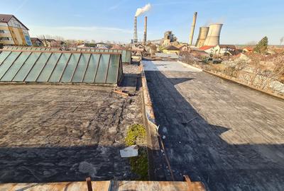 Spațiu industrial, 2000 mp în Bariera Vâlcii