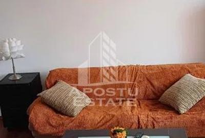 Apartament cu 2 camere, etaj 4 cu acoperis, zona Dacia - 2