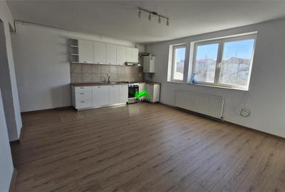 Apartament cu 2 camere decomandat, mobilat în Turnișor