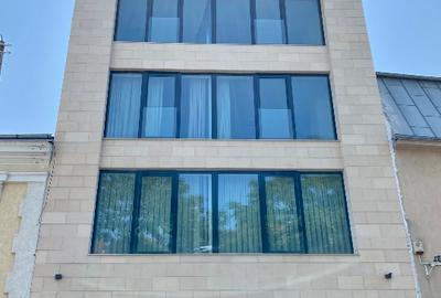 Apartament 2 camere de închiriat în imobil nou pe str.Icoanei  nr.28 - 1