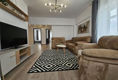 APARTAMENT  SPATIOS , 4 CAMERE , DECOMANDAT, ZONA DACIA - 2