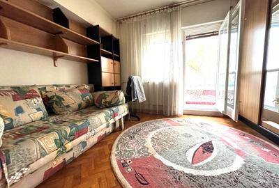 4 CAMERE 1991 5/7 UNIRII CASA POPORULUI MONOLIT CU VEDERE LA FANTANI MOBILAT - 11