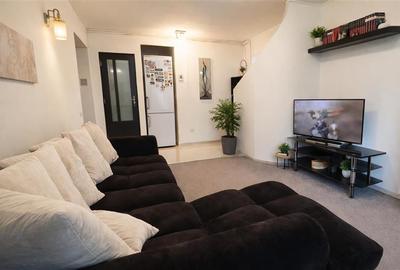 Apartament cu 3 camere circular, mobilat în Budai