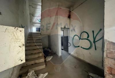 Investitie/vanzare/inchiriere-teren/4000mp/hala-zona de nord - 23