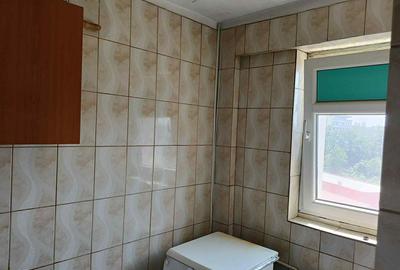 Titan - parc IOR, Piata Minis- garsoniera, an 1979-bloc reabilitat - 7