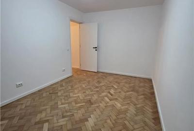 3 Camere  I 62 MP I Nemobilat I Piata Hermes - 11