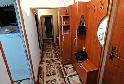 Etaj 1 Ap 3 cam 70mp zona Plantelor-C Galati  Confort 1 Decomandat - 8