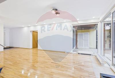 Complex Ibiza vila de inchiriat 6 camere, piscina, teren de tenis - 6