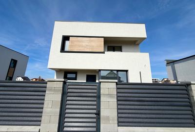 Casă individuală cu 4 camere în Berceni