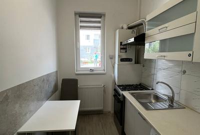 Apartament - 2 camere - AC - Centrala proprie - - 6