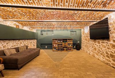 COMISION 0%|Oază de eleganță în Centrul Istoric: Apartament 4 camere!! - 2