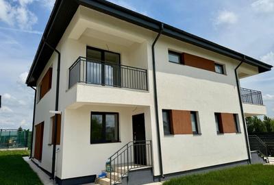 Vilă duplex modernă P+1 cu curte proprie | Otopeni - 1