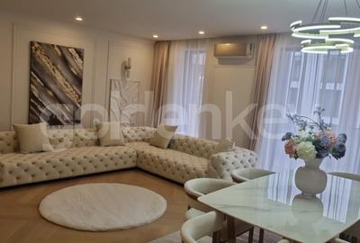 Apartament cu 4 camere decomandat, mobilat în Iancu Nicolae