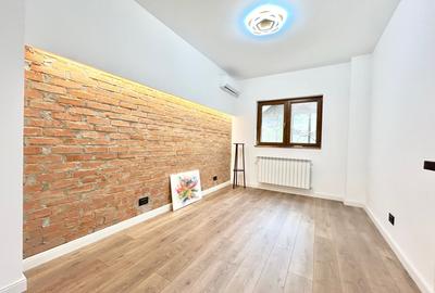 Apartament cu 2 camere decomandat în Aviatorilor