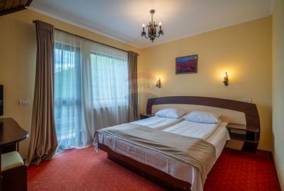 Proprietate deosebită de vânzare în Bușteni - Pensiune + Duplex - 13